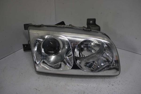 PHARE DROIT HYUNDAI TRAJET - Vue 1